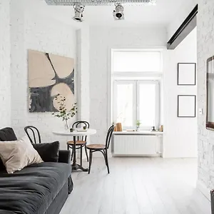 Apartament Lwowska, Warszawa