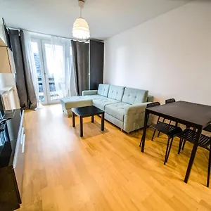 Apartament Golden Apartments- Center Jpii26, Warszawa