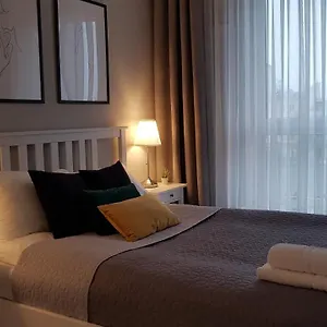 Apartament Grochowska, Warszawa